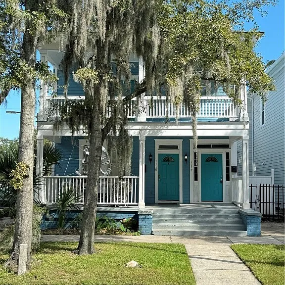 1112 E Anderson St — Photo 1