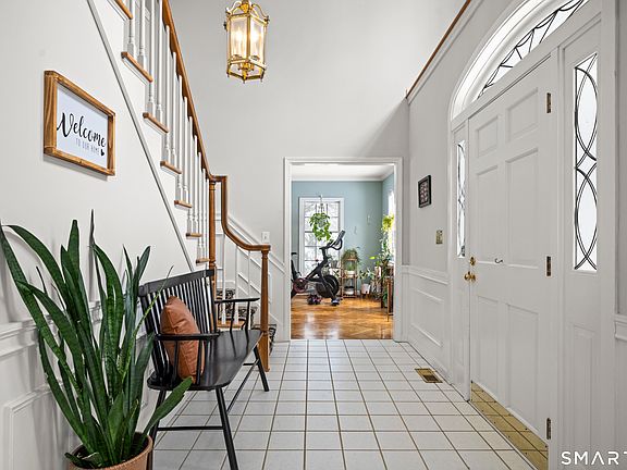 5th image of 117 North Saddle Ridge