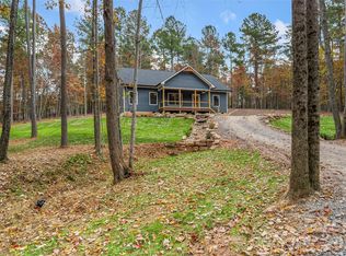 195 Grandview Peaks Dr, Nebo, NC 28761