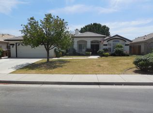 11103 Open Trail Rd, Bakersfield, CA 93311