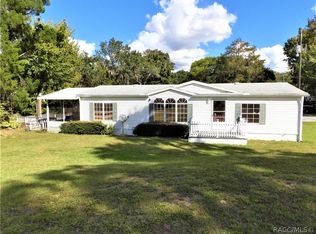 581 S Redbud Ter, Inverness, FL 34450