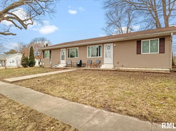 110 E Lincoln St, Edinburg, IL 62531