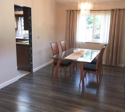 5th image of 285 Redwood Cir