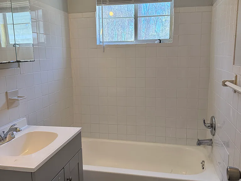 2050 Joseph E Boone Blvd NW #6 — Photo 14
