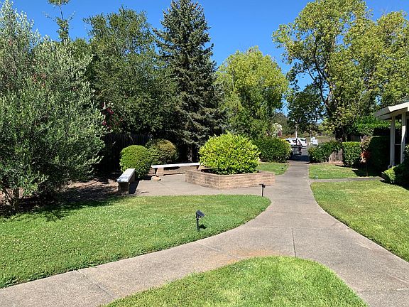 3rd image of 273 2nd St E