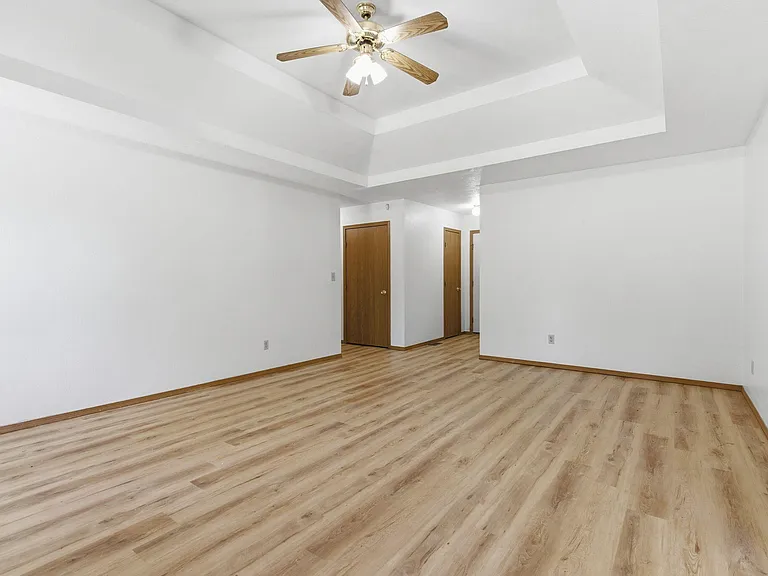657 Kings Carriage Rd — Photo 7