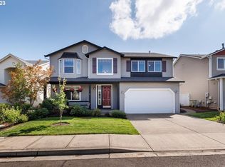 806 N 26th Ter, Cornelius, OR 97113