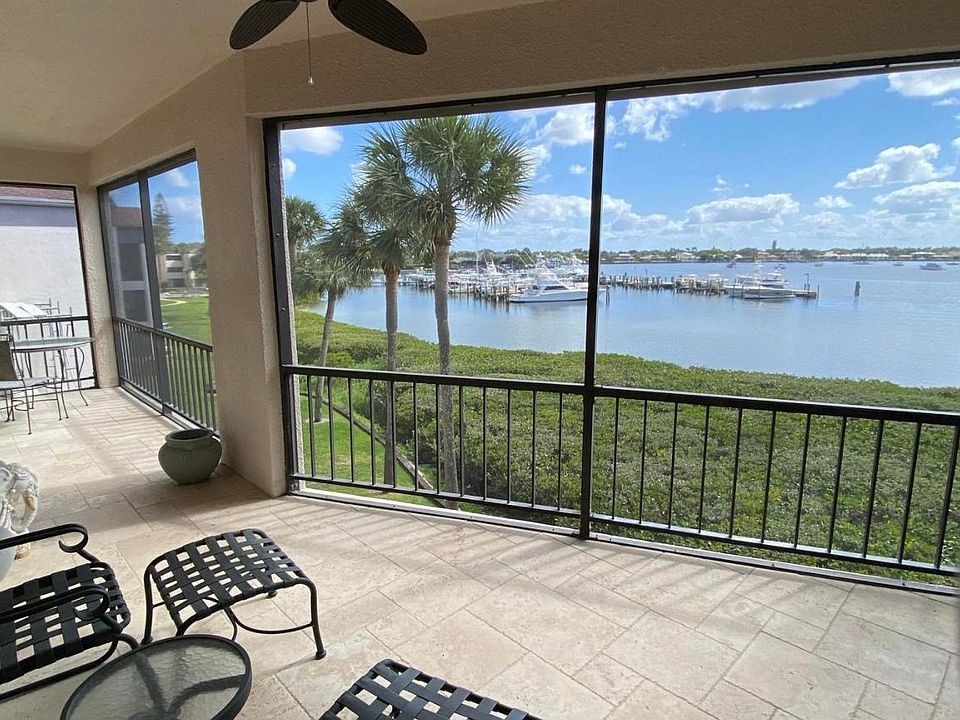1st image of 1660 Twelve Oaks Way APT 304