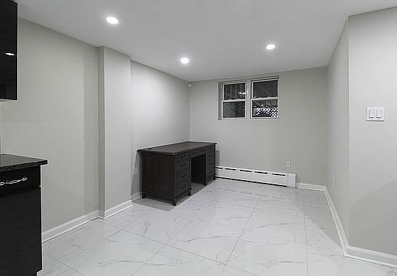 3rd image of 66-56 Thornton Pl #1
