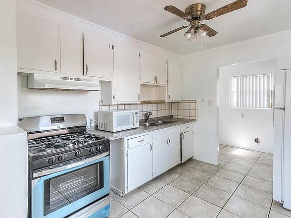 2nd image of 259 Willow Ave