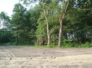 8351 Old Oak Dr, Demotte, IN 46310