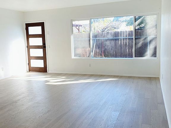 3rd image of 4825 W 18th St #3