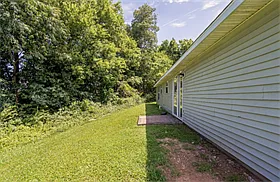 1180 Acorn Dr — Photo 16