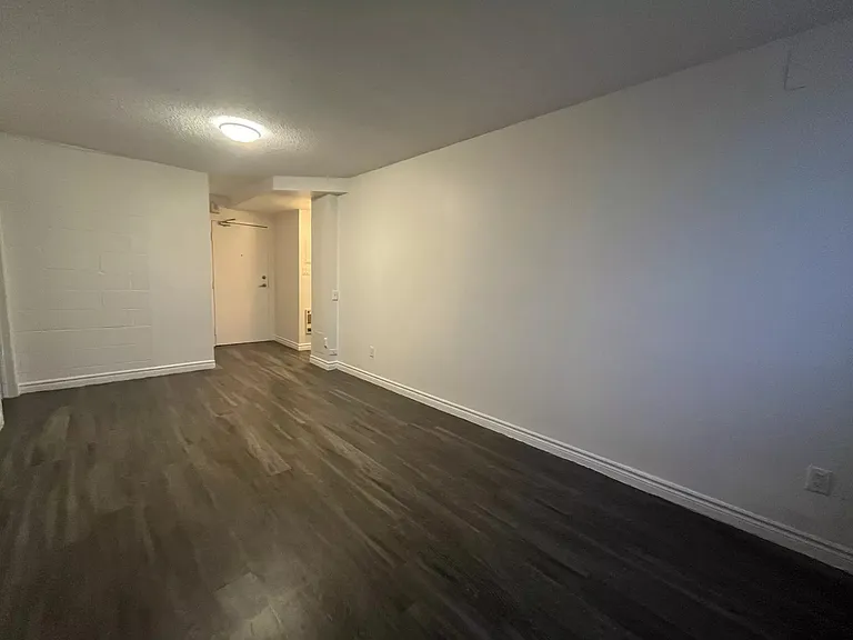 294 Chandler Dr #109 — Photo 8