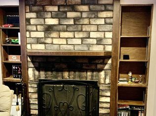 439 N Riverside Dr, Silver Lake, WI 53170