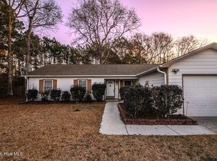 222 Natalie Lane, Hubert, NC 28539