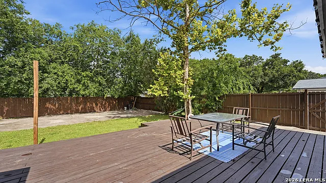 2503 Irwin Dr — Photo 4