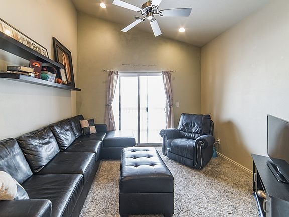 3rd image of 1463 W 110 N Unit 4