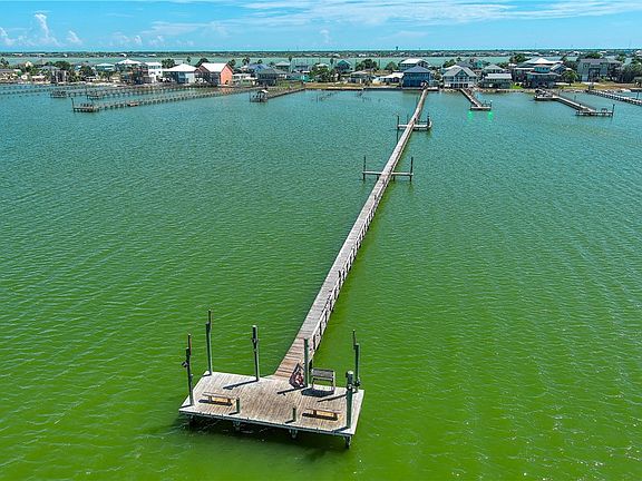 3rd image of 150 Ridge Harbor Dr