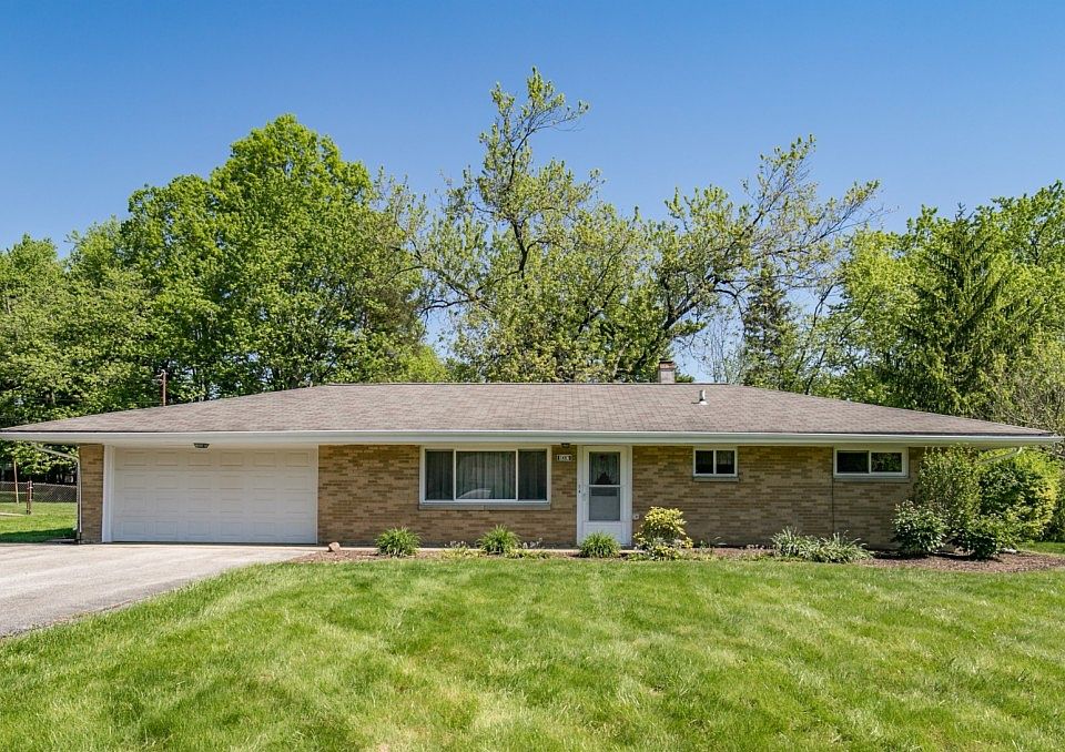 1st image of 1497 Meadowlawn Dr