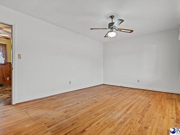 5th image of 1105 Pineneedle Rd