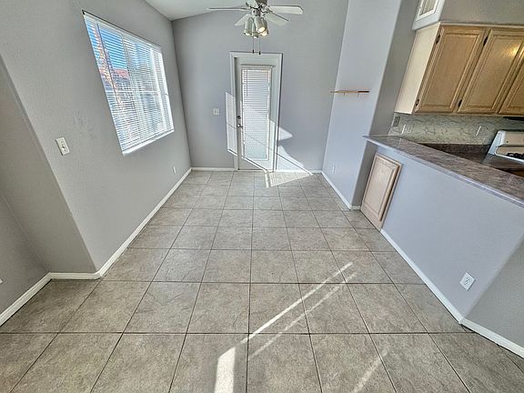 2nd image of 1528 Jenny Lynn Dr #206