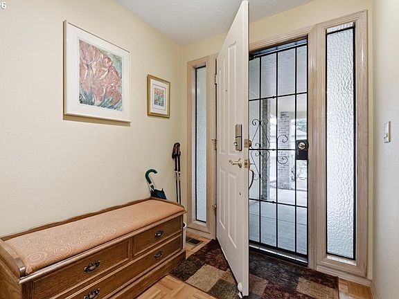 5th image of 2804 SE Spyglass Dr