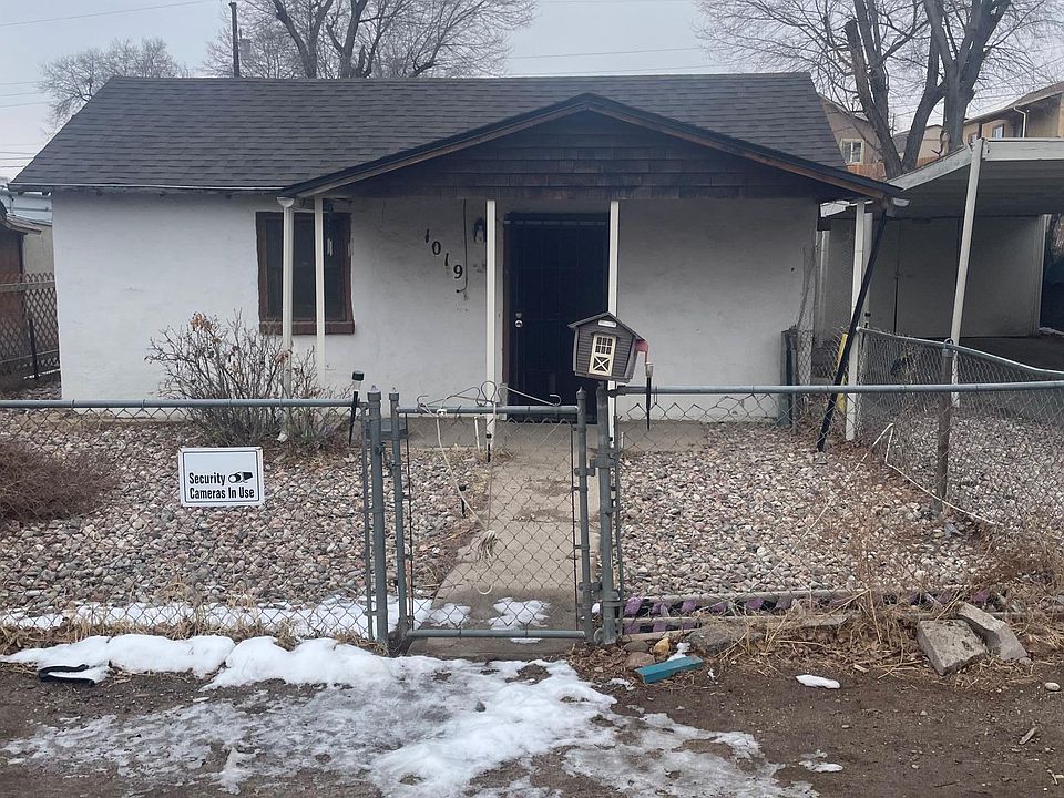1st image of 1019 E 1st St