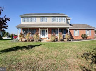 127 Stony Point Ave, Shippensburg, PA 17257