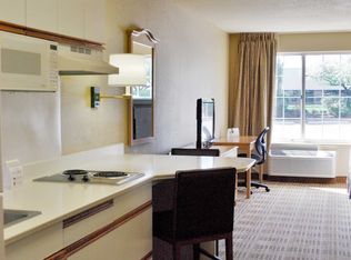 3 Circle Star Way #STUDIOB, San Carlos, CA 94070