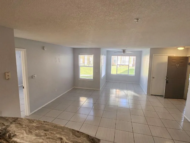 2207 Antigua Pl #718-1 — Photo 7