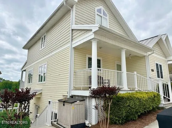 179 W Deer Village Ln #56-B, La Follette, TN 37766
