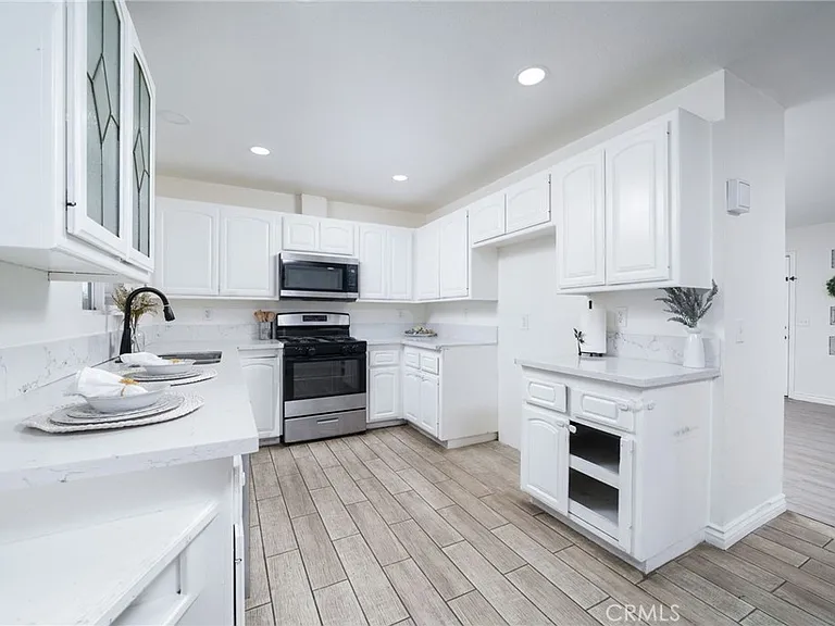 11945 Bornite Ave — Photo 13