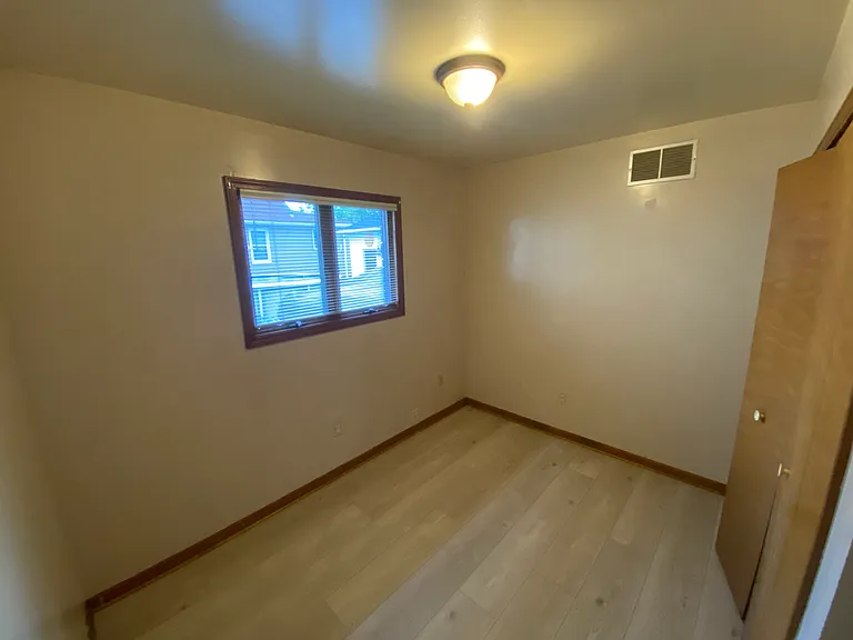 1476 Euclid St — Photo 6