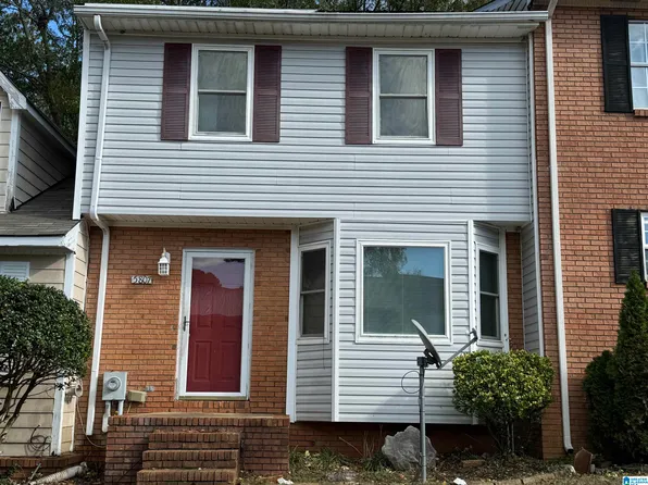 5807 Woodgate Cir, Anniston, AL 36206