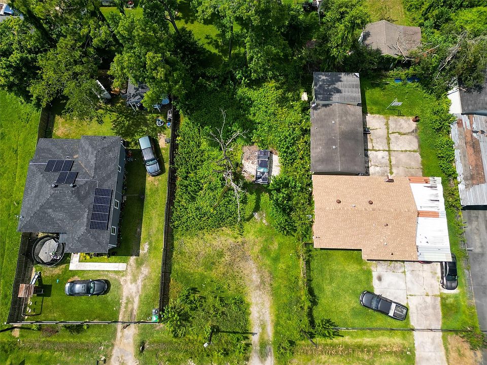 1st image of 8322 Carolwood Dr
