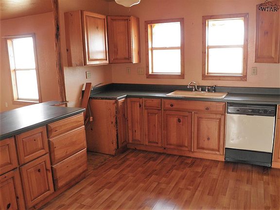 5th image of 14507 W Fm 171