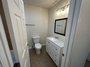 213 1/2 W 41st Pl #213-1/2, Los Angeles, CA 90037