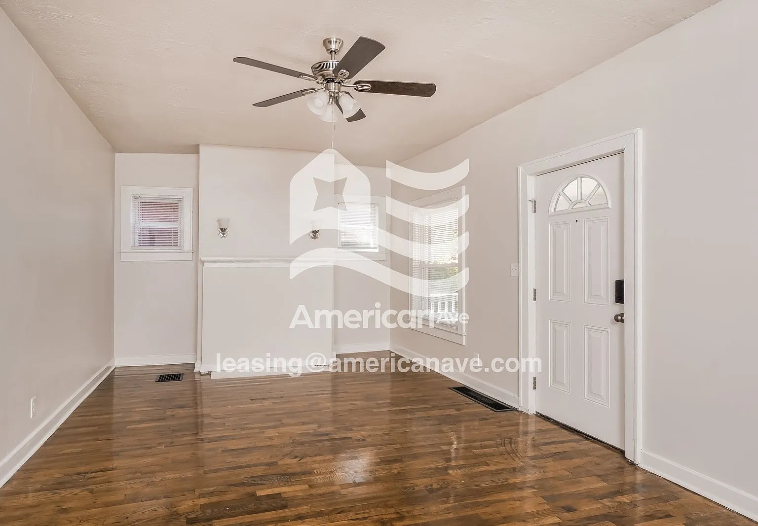 2 bed, 2.0 bath, 952 sqft, $1,136 — Photo 3