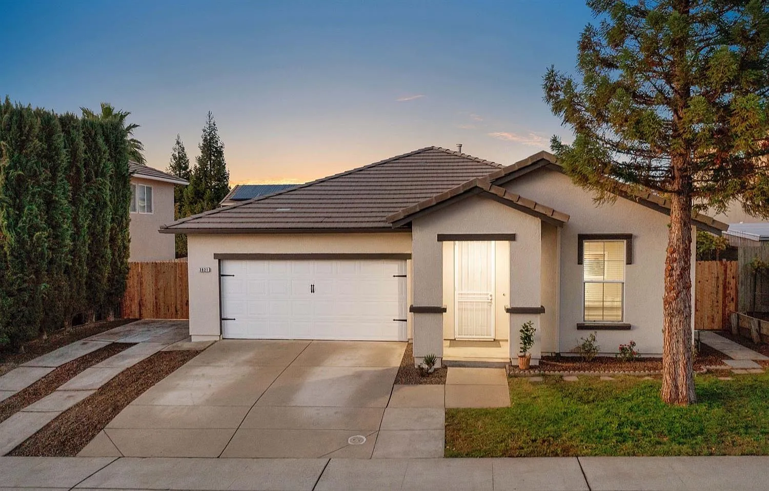 3821 Sierra Gold Dr photo 1