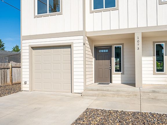 4th image of 527 S Canterbury Ln #A