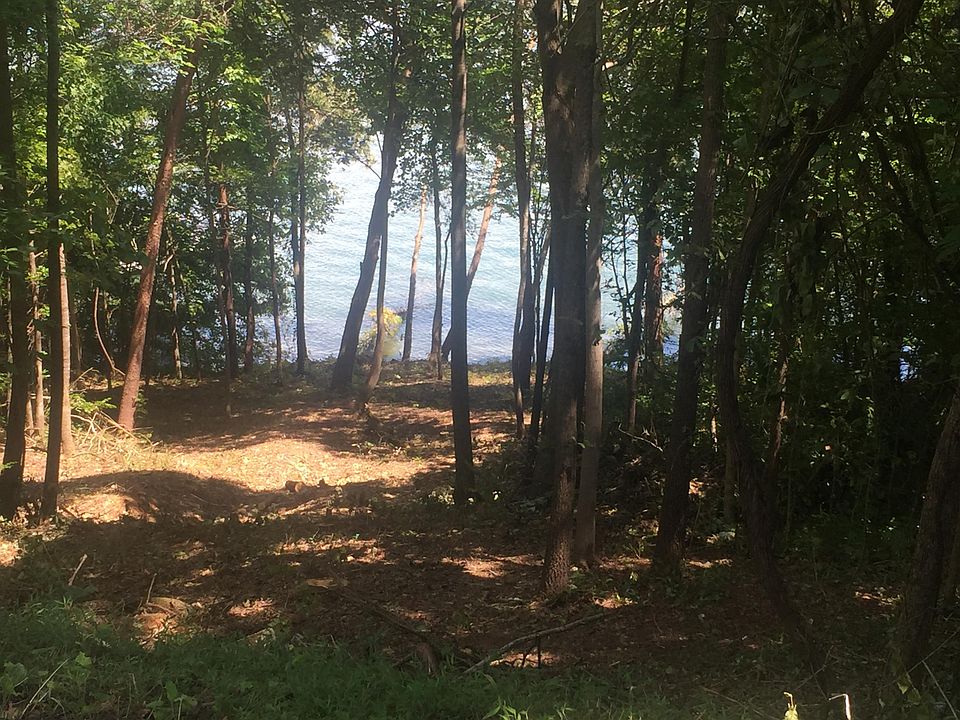 1st image of 340 Southshore Dr