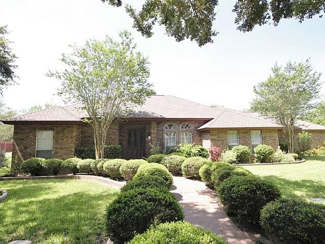 1st image of 2204 Village Dr