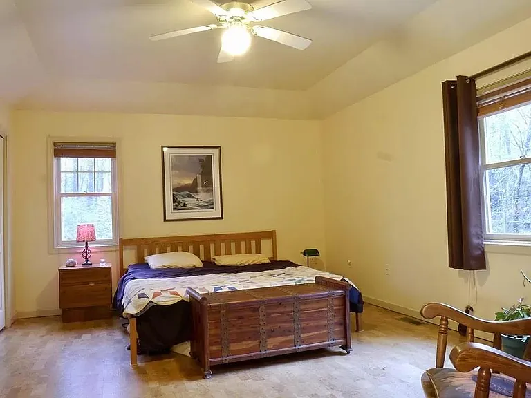 78 Schoolhouse Rd — Photo 16