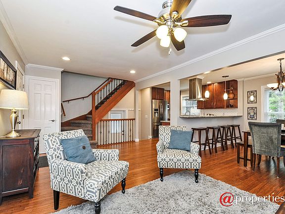 Kitchen / Living Room