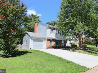 9063 Brook Ford Rd, Burke, VA 22015