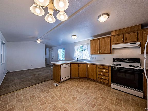 5th image of 1080 Julie Ln Space 220