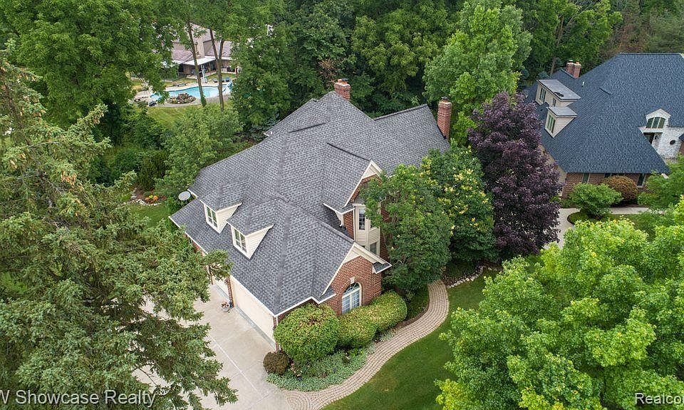 1st image of 35290 Stratton Hill Ct