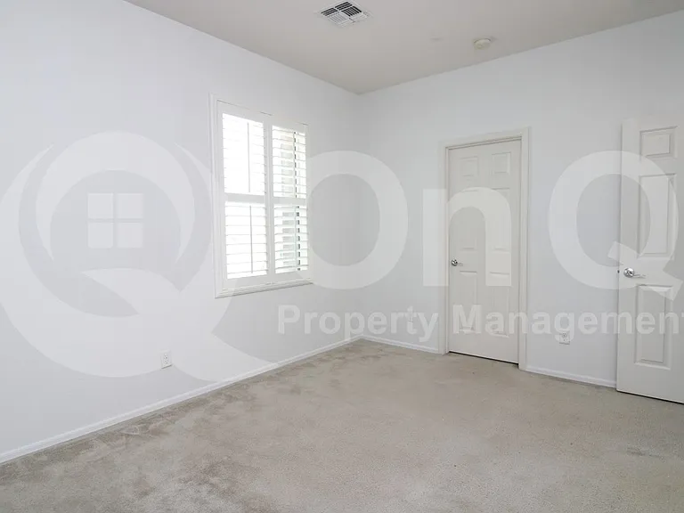 9134 S Roberts Rd — Photo 12