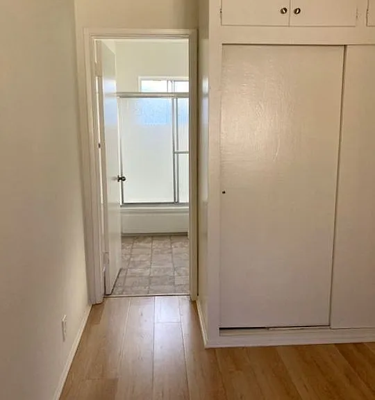 1641 S Westgate Ave #8 — Photo 3
